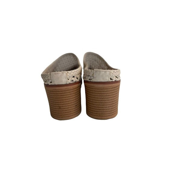 Time And Tru Womens Beige Heels Round Toe Shoes Sz 10 M Slip On Clogs EUC - Picture 13 of 14